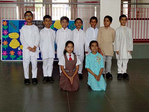 Hindi Diwas, Grades 1 - 5
