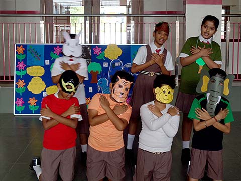 Hindi Diwas, Grades 1 - 5