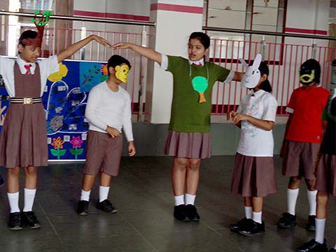 Hindi Diwas, Grades 1 - 5