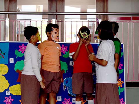 Hindi Diwas, Grades 1 - 5