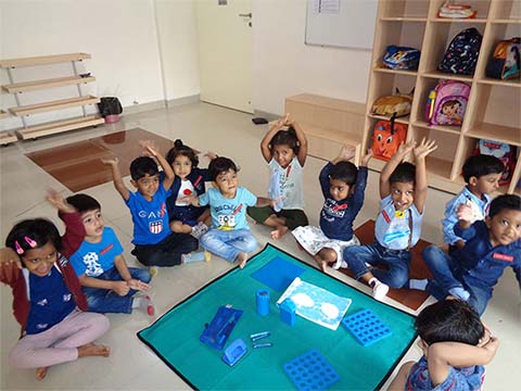 Colours Day 2019 - Montessori