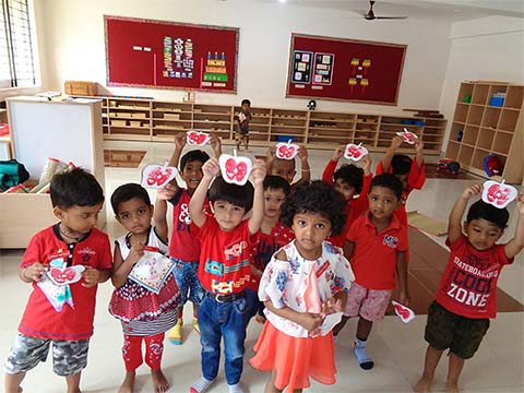 Colours Day 2019 - Montessori